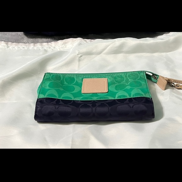 Coach bag and wallet. Used in great shape. - Picture 2 of 4